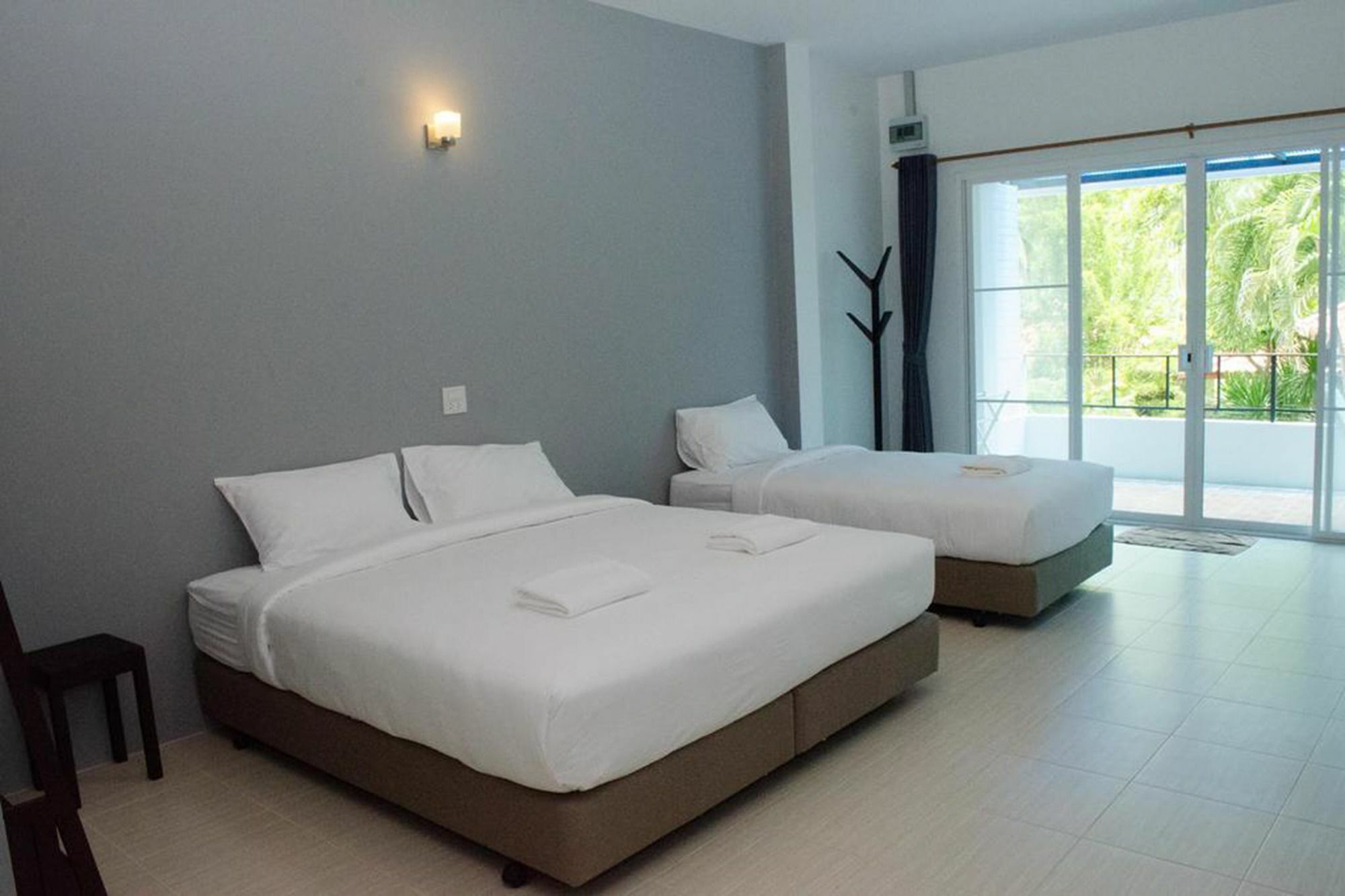 Ban Krut Resort Exterior photo